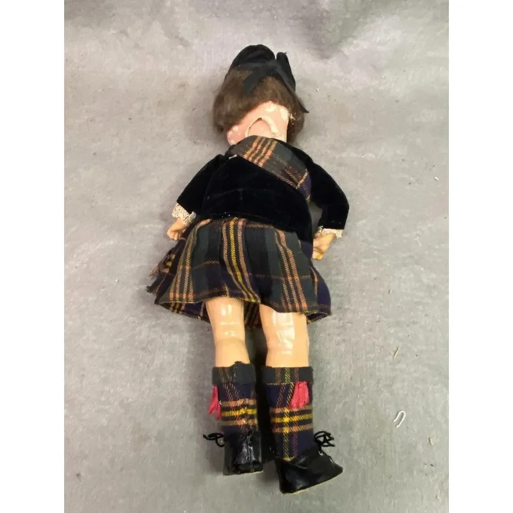 VINTAGE 13 INCH SCOTCH DOLL BISQUE HEAD GERMANY 451 5/0 W COMPOSITION LIMBS